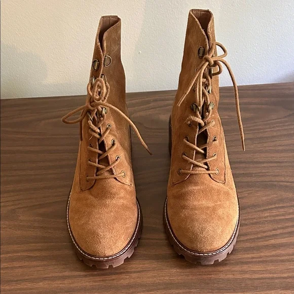 Madewell Suede Lace-Up Boot - Picture 1 of 7